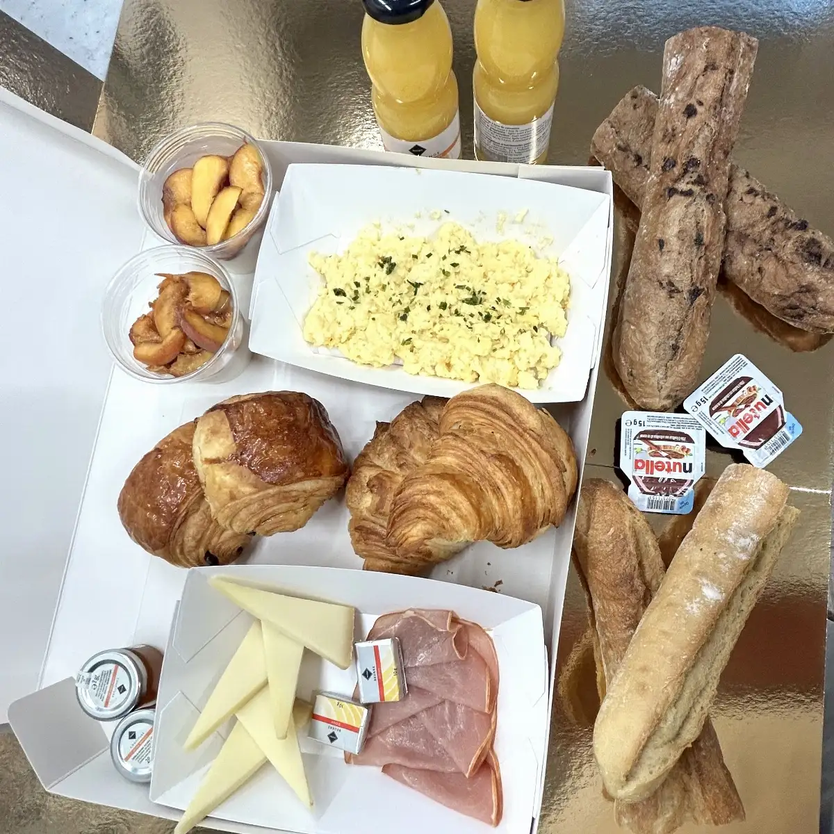 Brunch continental pour 2P